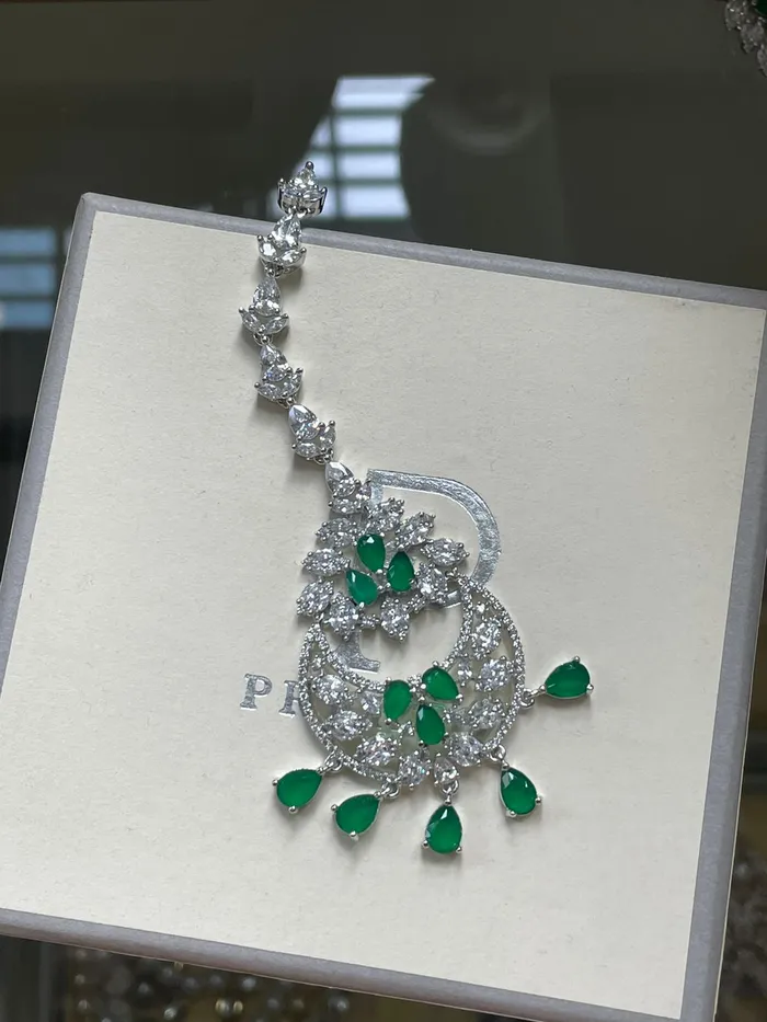 Heart Emeralds Diamond Necklace Set PRERTO ECOMMERCE PRIVATE LIMITED Necklaces