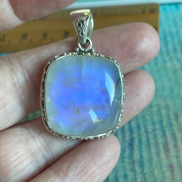 Necklaces Vintage Paris Jewelry Moonstone Pendant Sterling Silver Modern Necklaces Vintage Paris Jewelry Moonstone Pendant Sterling Silver Modern