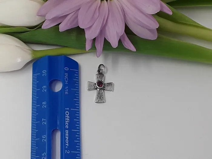 Rings ps8105 Sterling Silver Hammered Cross with Stone Right Charm Dian Malouf